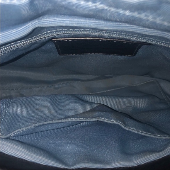 Coach - Picture 12 of 15